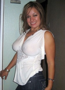 Blonde cougar in a hot masturbation voyeur porn